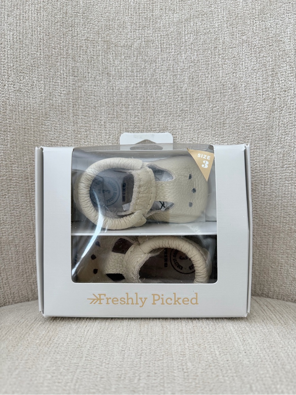 Freshly Picked Cream Leather Baby Moccasins Size 3